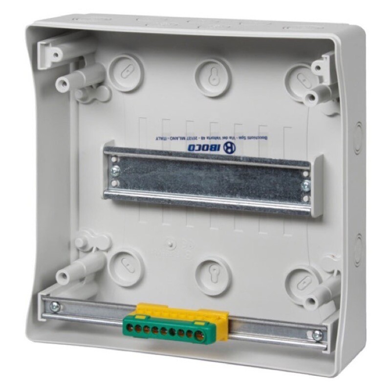 B06537 IBOCO Pablo 8 Module Distribution Enclosure 210H x 215W x 105mmD with Earth Block