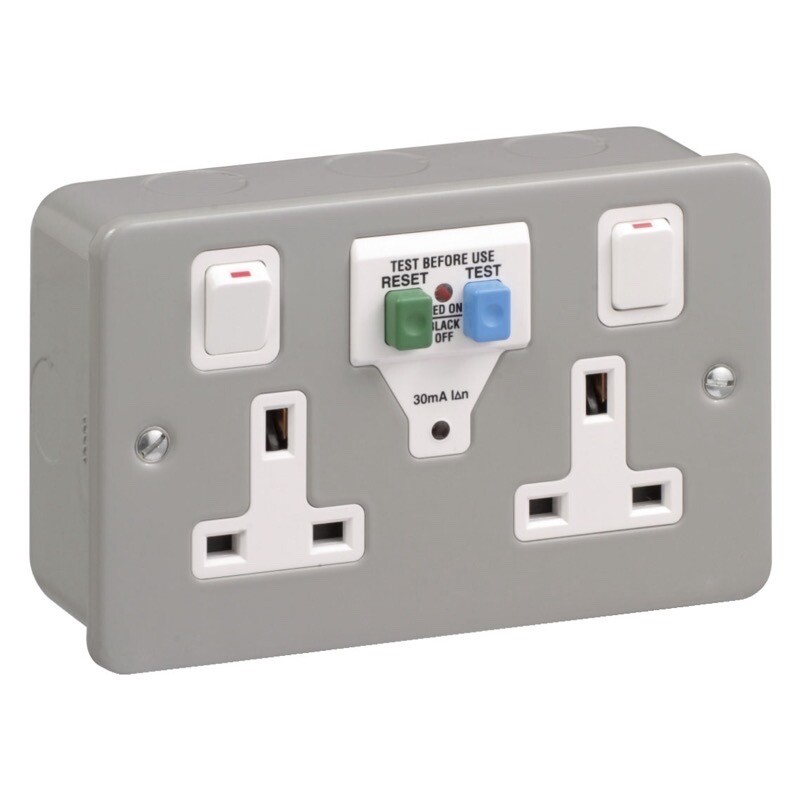 VT1208SG Volex 13A 2 Gang Double Pole Switched Metalclad RCD Socket